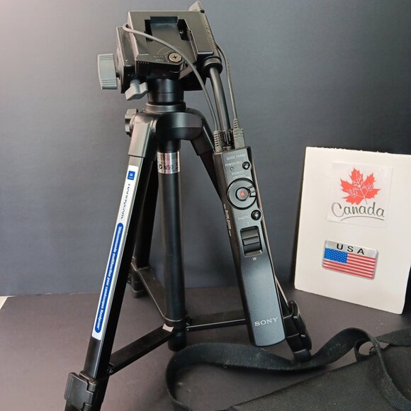 Sony VCT-50AV Handycam Tripod Multifunction with Remote Control And Sony Case - Picture 1 of 16